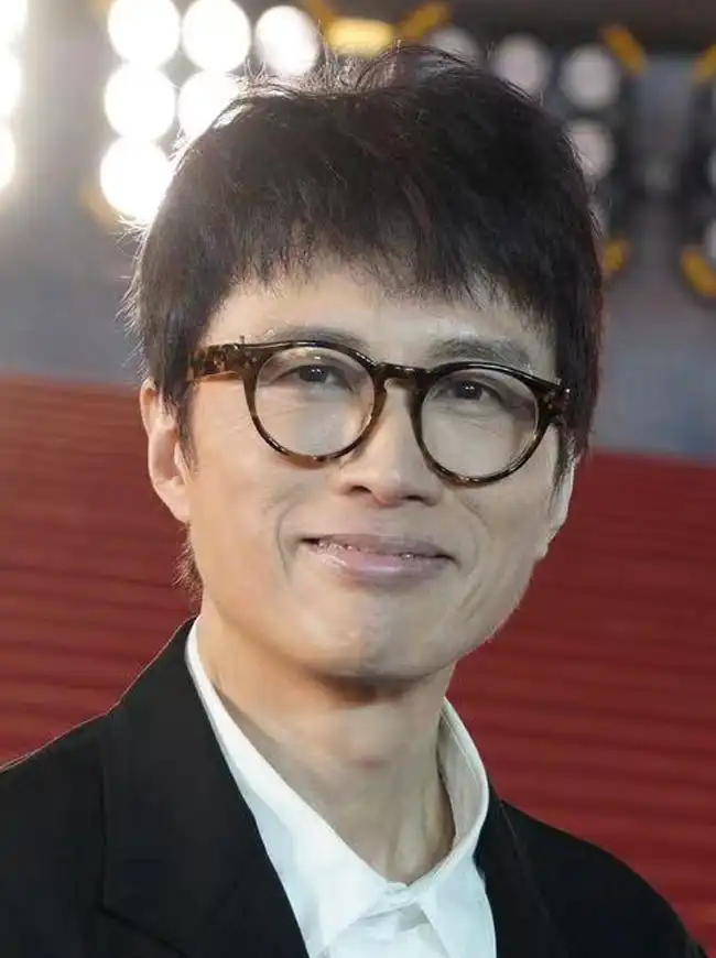 黃子華