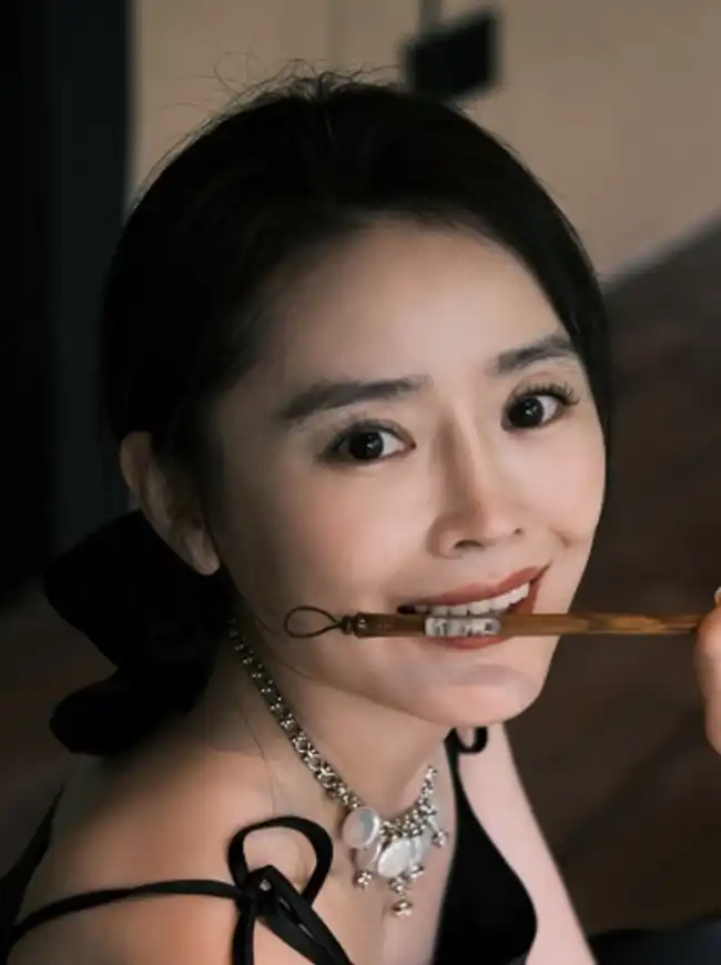 秦飛